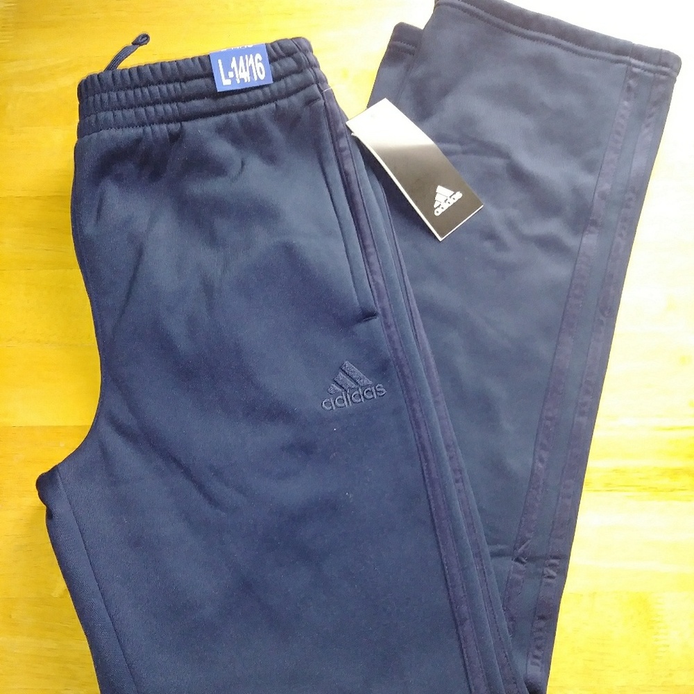 Brand New Adidas Sweatpants size Large 14/16 boys